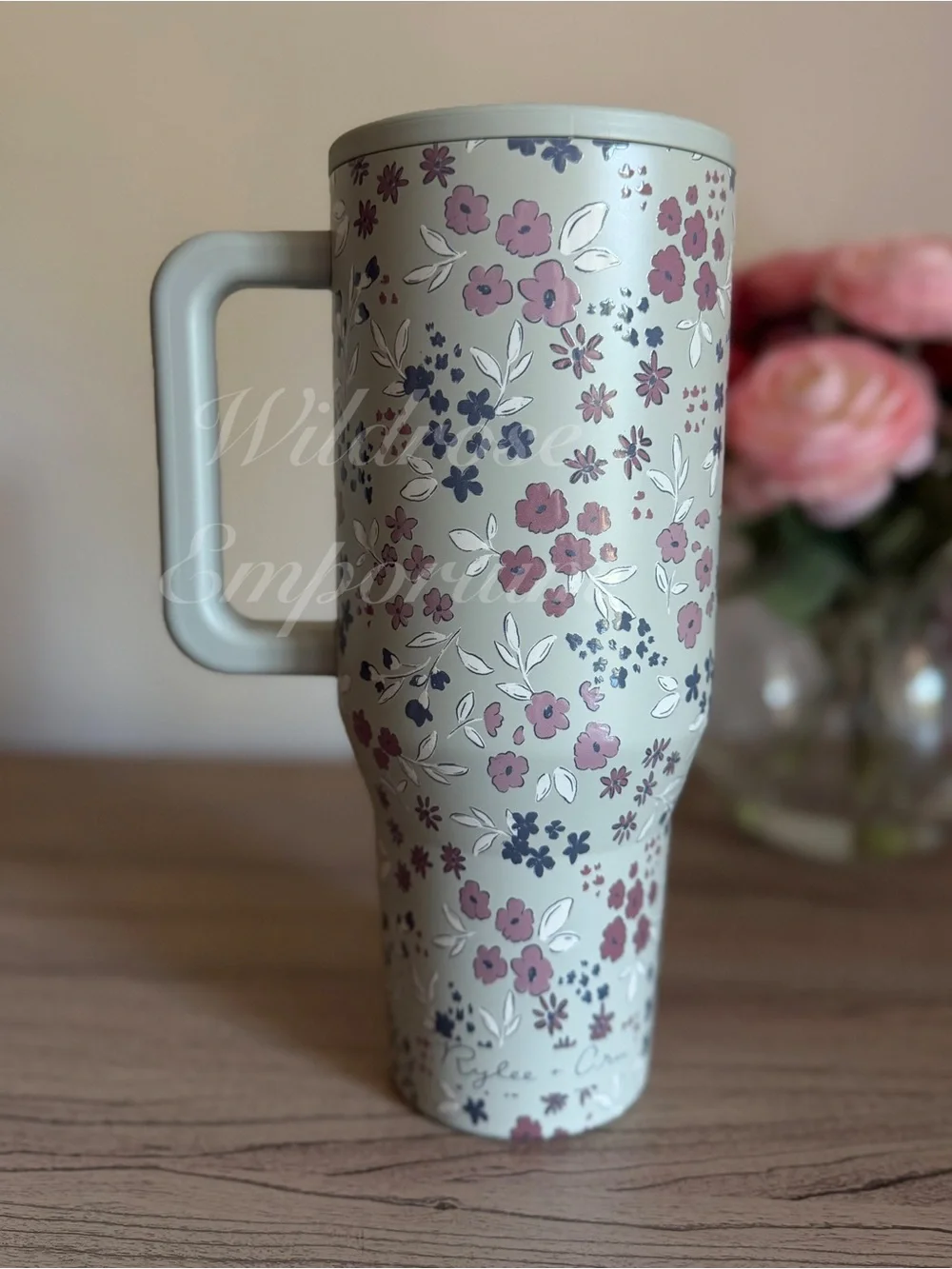 NWT HydroJug pink blue flower garden Rylee cru Traveler tumbler 40oz